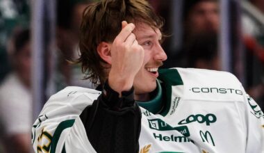 Kaxiga gesten efter matchvinnande målet | SHL