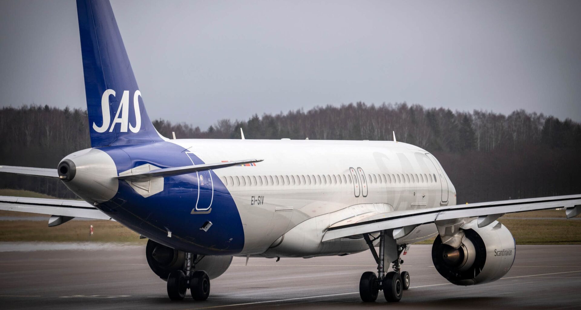 SAS-plan tvingades vända: ”Spricka i cockpitrutan” | Sverige