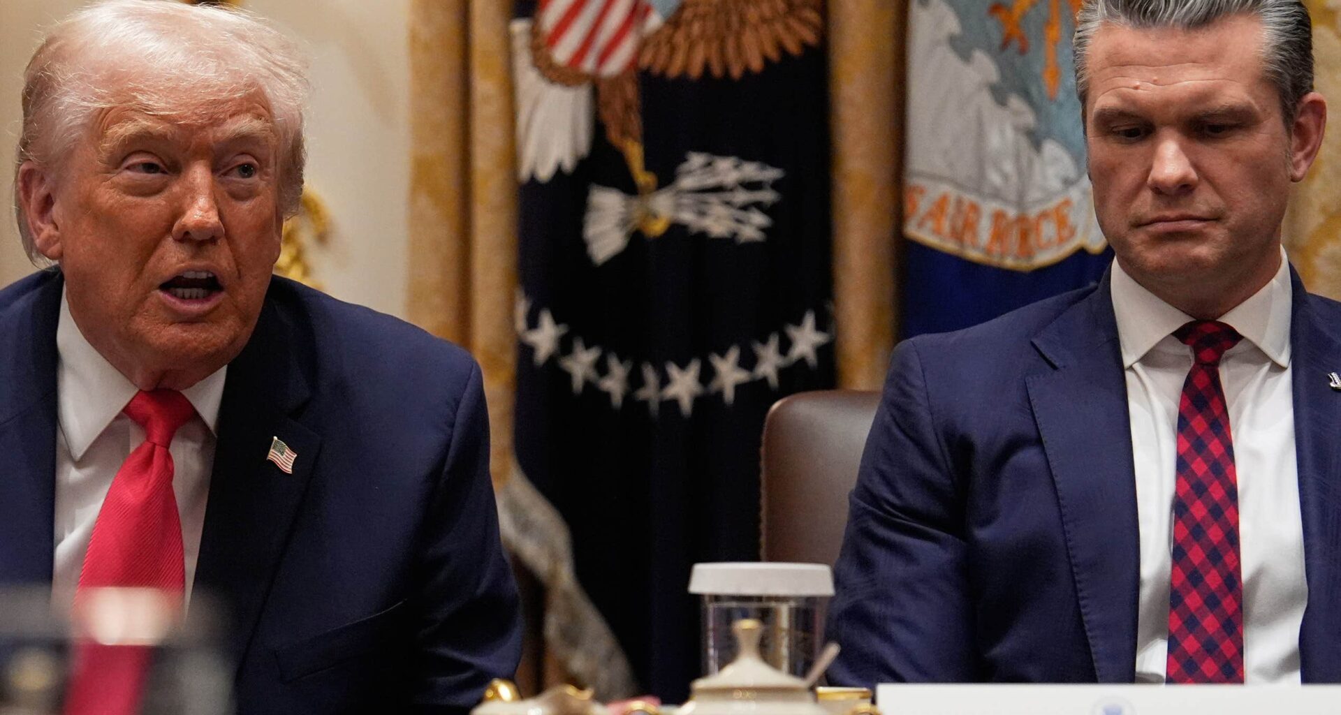 Hård kritik från egna leden mot Trump-toppen