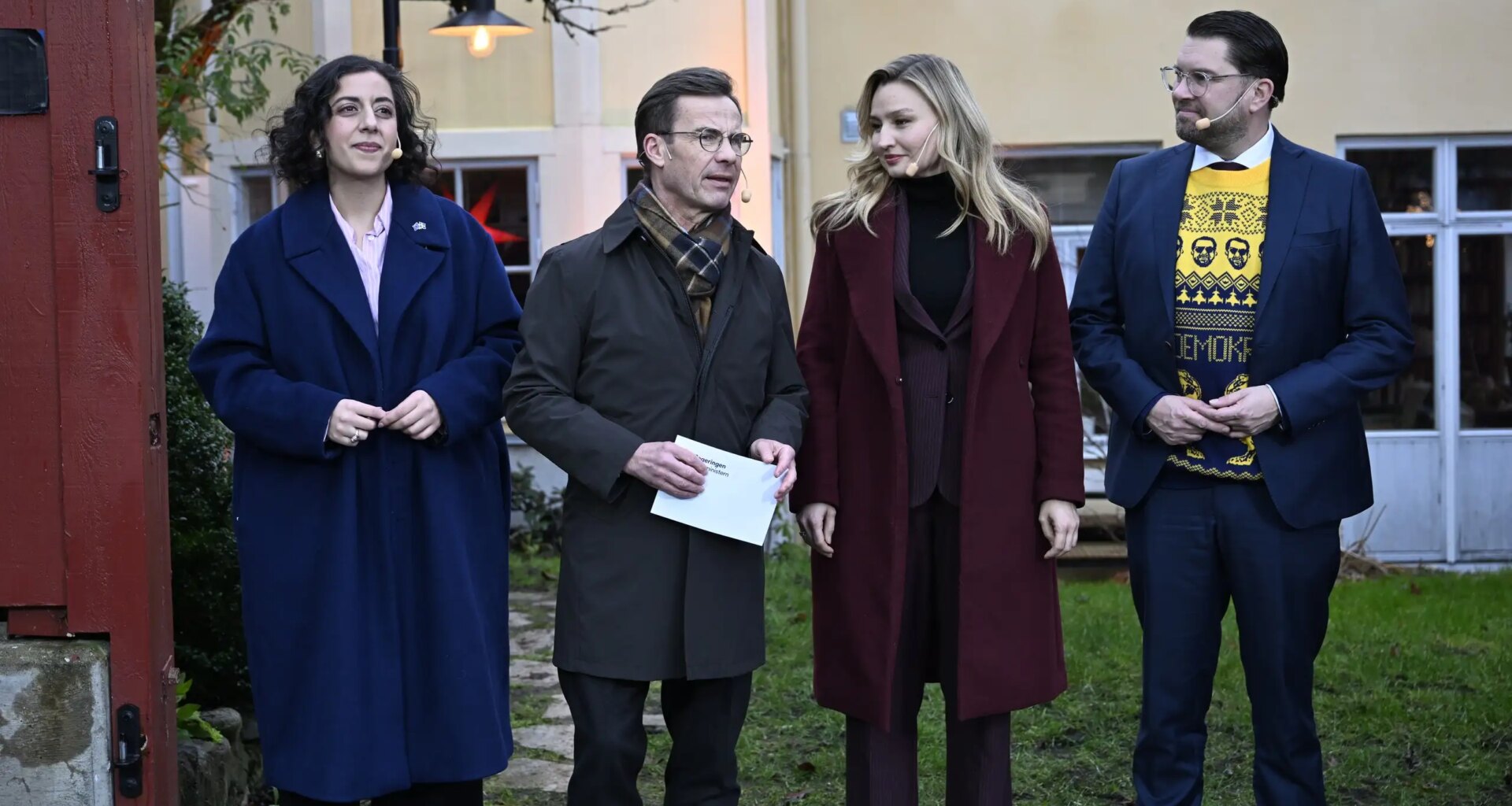 Tidö-partierna håller pressträff från mötet i Kristerssons hem