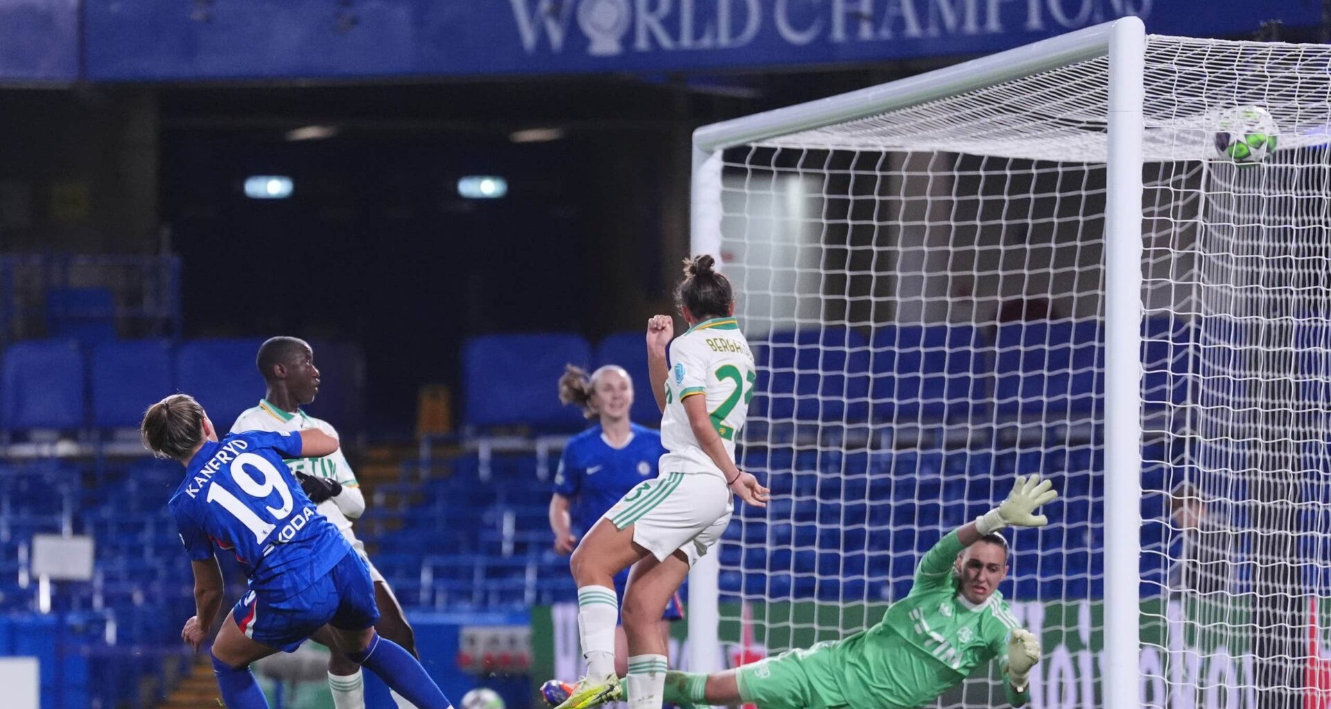 Johanna Rytting Kaneryds CL-succé