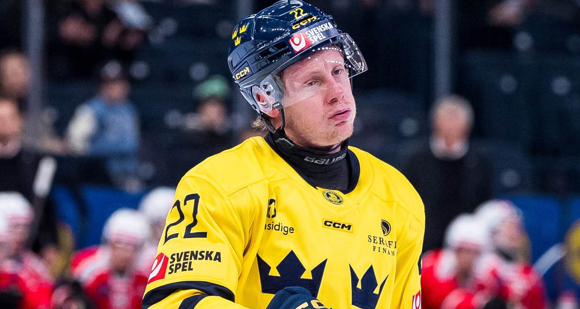 Fredrik Olofsson sänkt i Sveriges match: ”Aj, aj, aj” | Tre Kronor