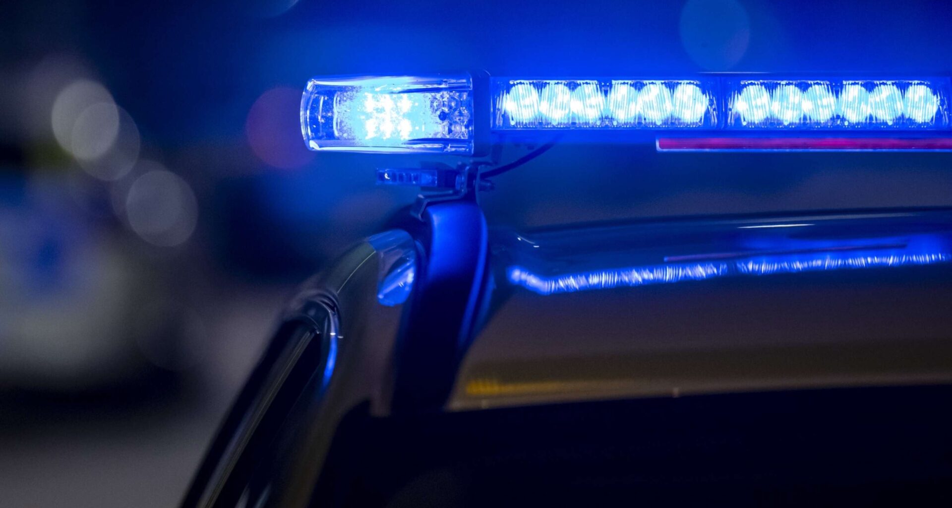 I NATT: Flera fall av misshandel – kvinna dragen i håret: ”Kastat flaskor” - NWT