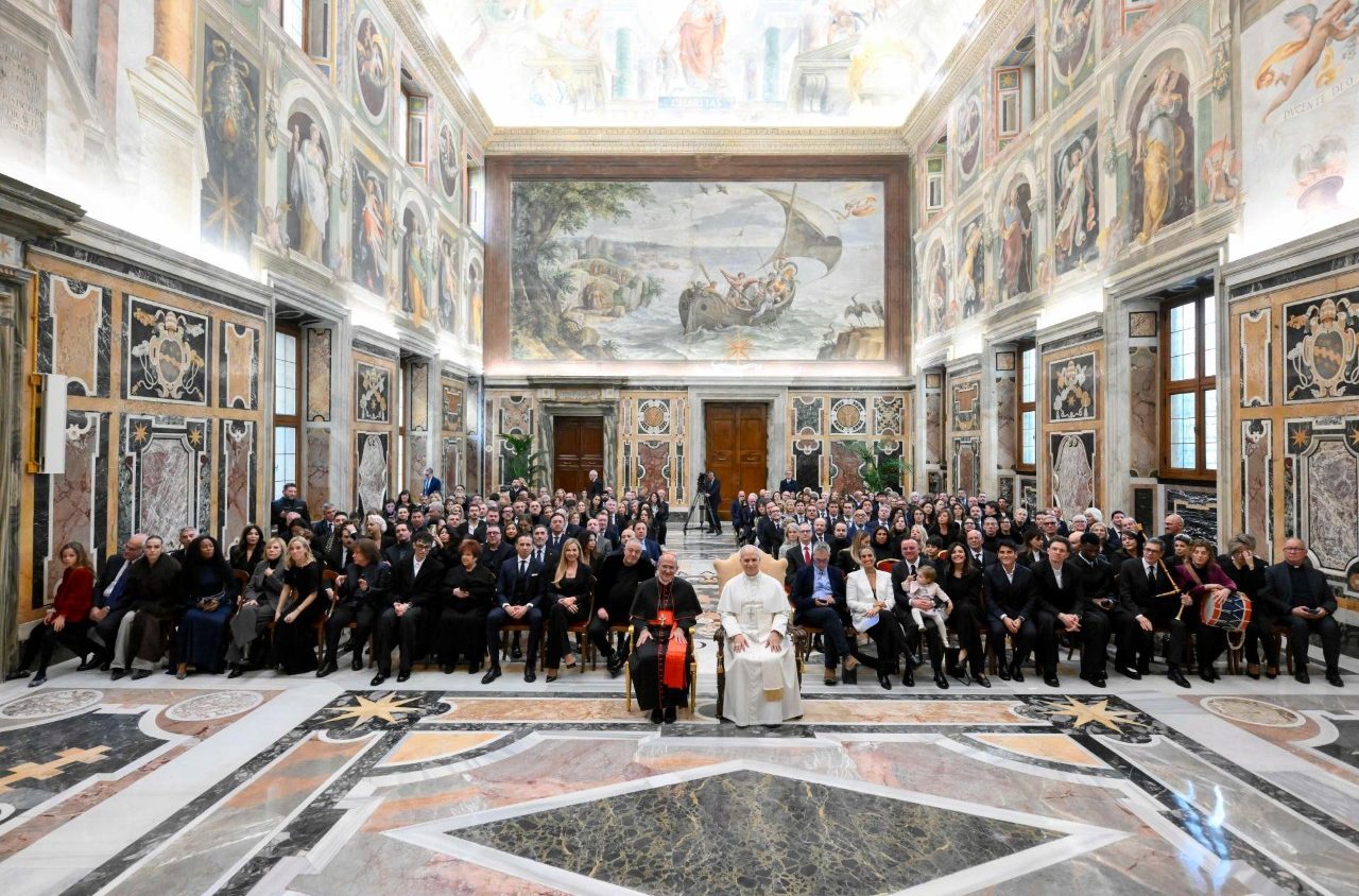 Påven: Låt musiken vara en ”boning för själen” vid jul