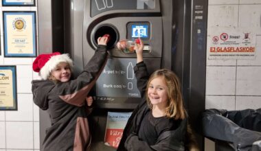 Tove och Polly pantade för 6 000 kronor: ”Det luktade Nocco i hela bilen” - nkp.se