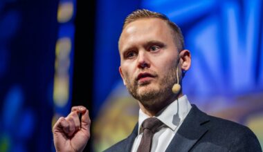 Sverigedemokraterna: Utvisa gängkriminella