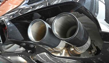 Nu är det klart: EU-kommissionen mjukar upp förbudet mot bensin- och dieselbilar | Utrikes