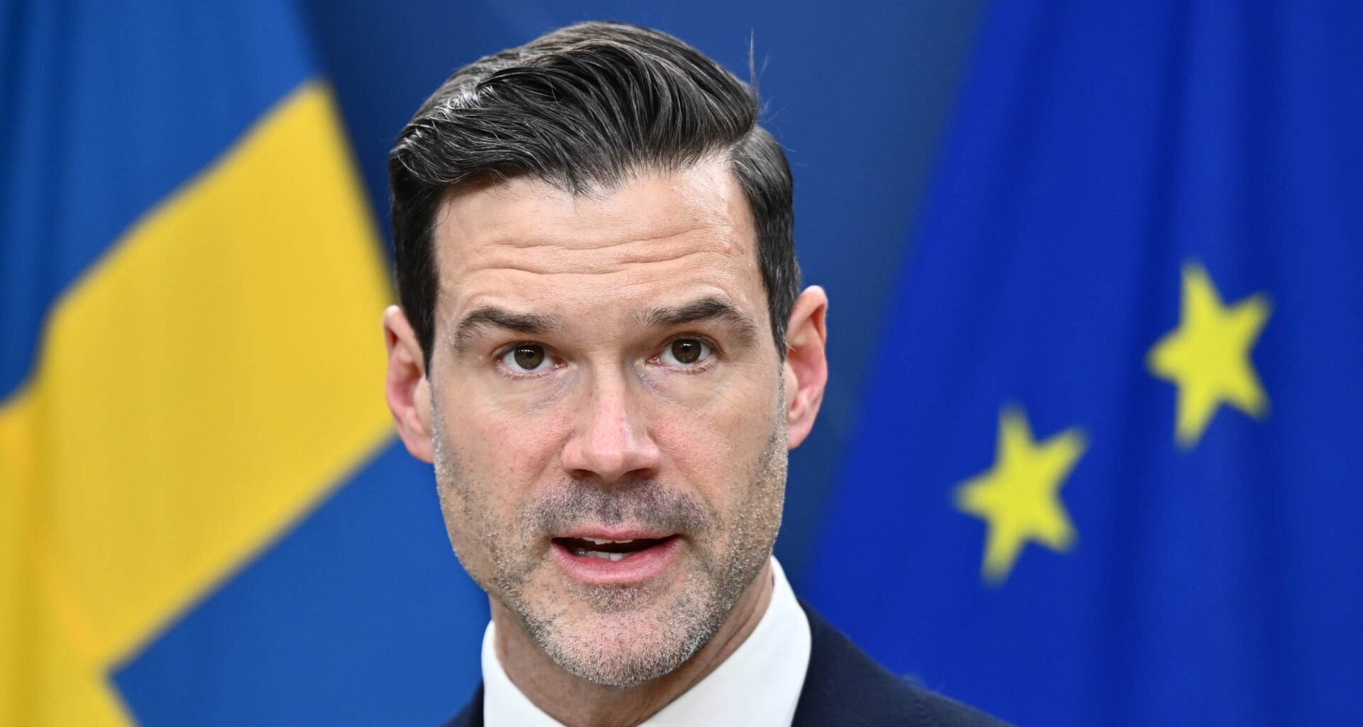 Medborgarskap ska dras in snabbt – tidöpartiernas krav