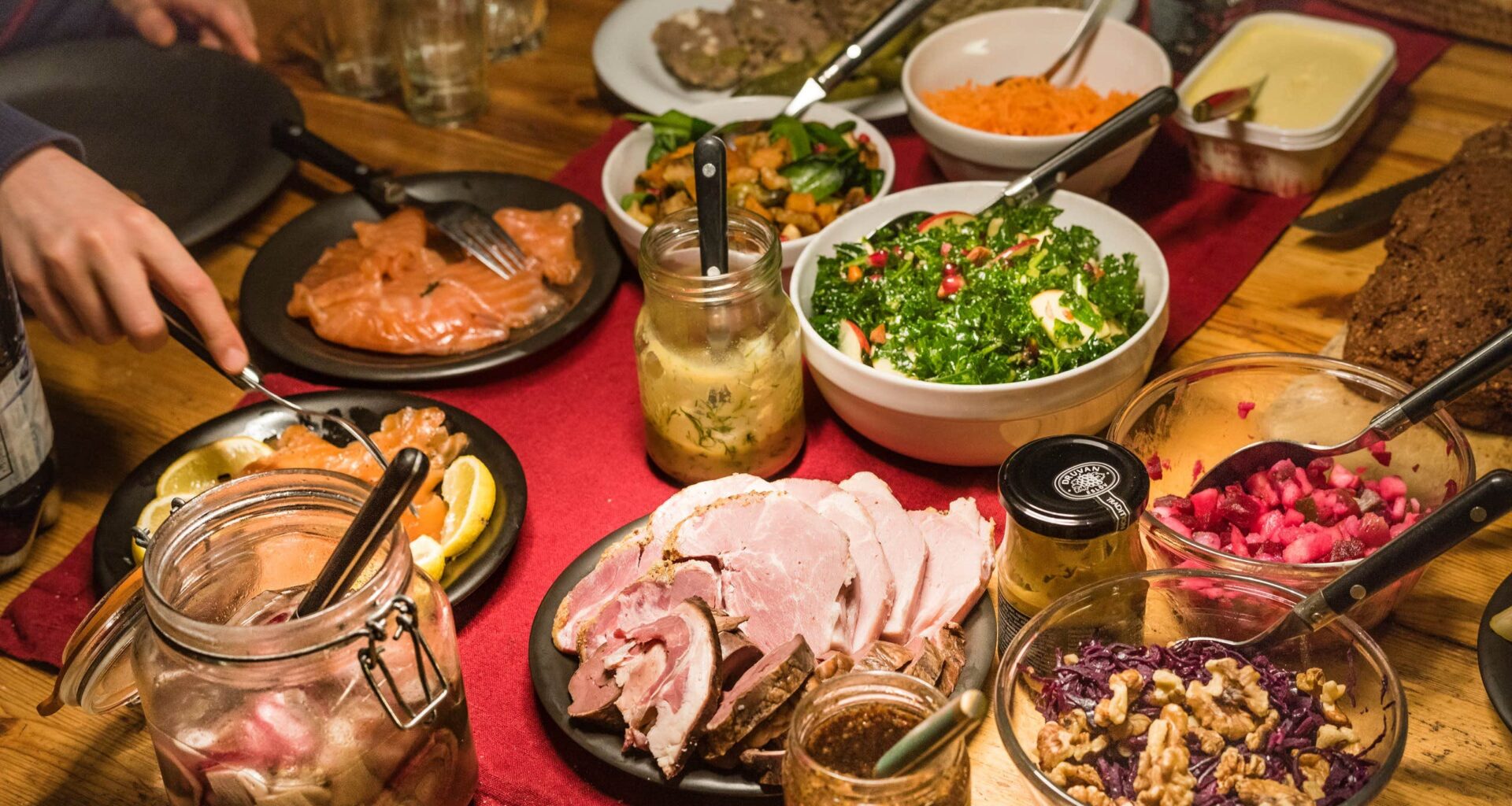 Flera sjuka efter julbord på Öland | Sverige