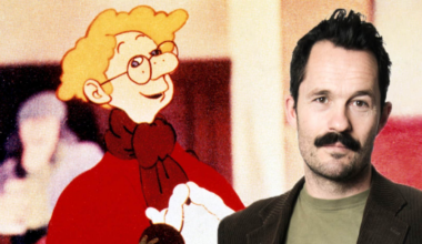 Svastikan i Karl-Bertil förklarar vad Sverige är