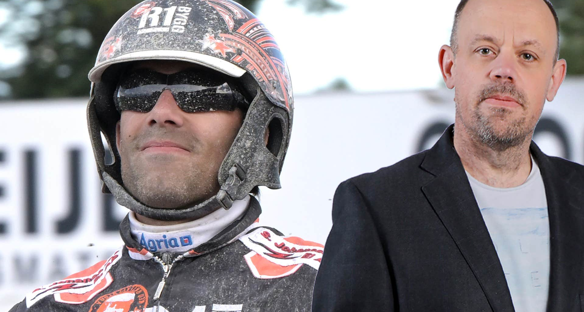 Han blåser förbi
alla med min spik | Trav