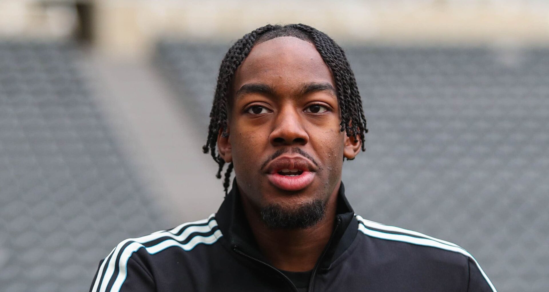 Anthony Elanga skadad – utanför Newcastles trupp