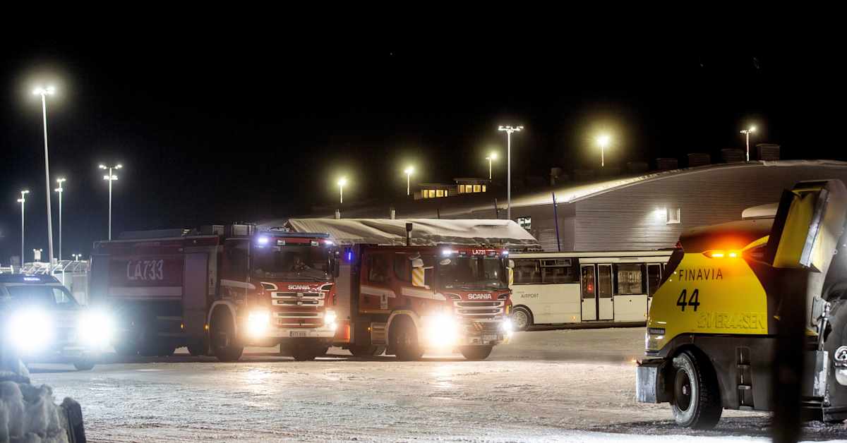 Två plan drev in i snödriva i Kittilä till följd av hård vind | Inrikes