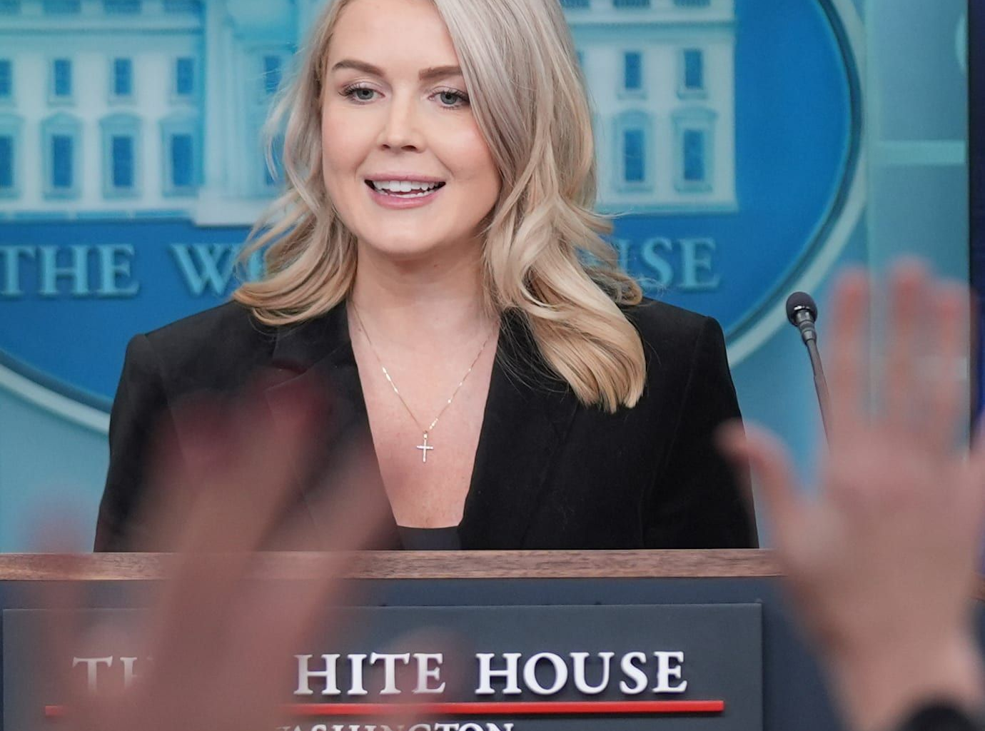 Interna strider och dåliga siffror – Trumps ångvält har börjat gå sönder