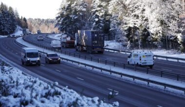 11.00 SVT sänder live om trafikläget – Trafik och väder i jul 2025 – följ senaste nytt - SVT Nyheter