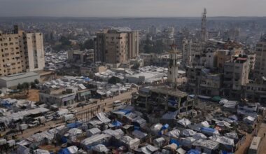 Hård kritik mot Israels stopp för nödhjälp