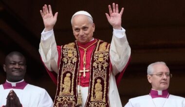 Påven manade till bön för krigets offer i jultal