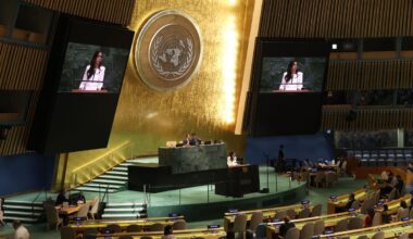 FN:s generalförsamling: Återför ukrainska barn