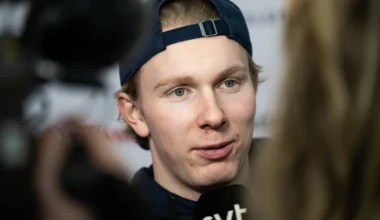 Stenberg kallas upp – kan göra NHL-debut