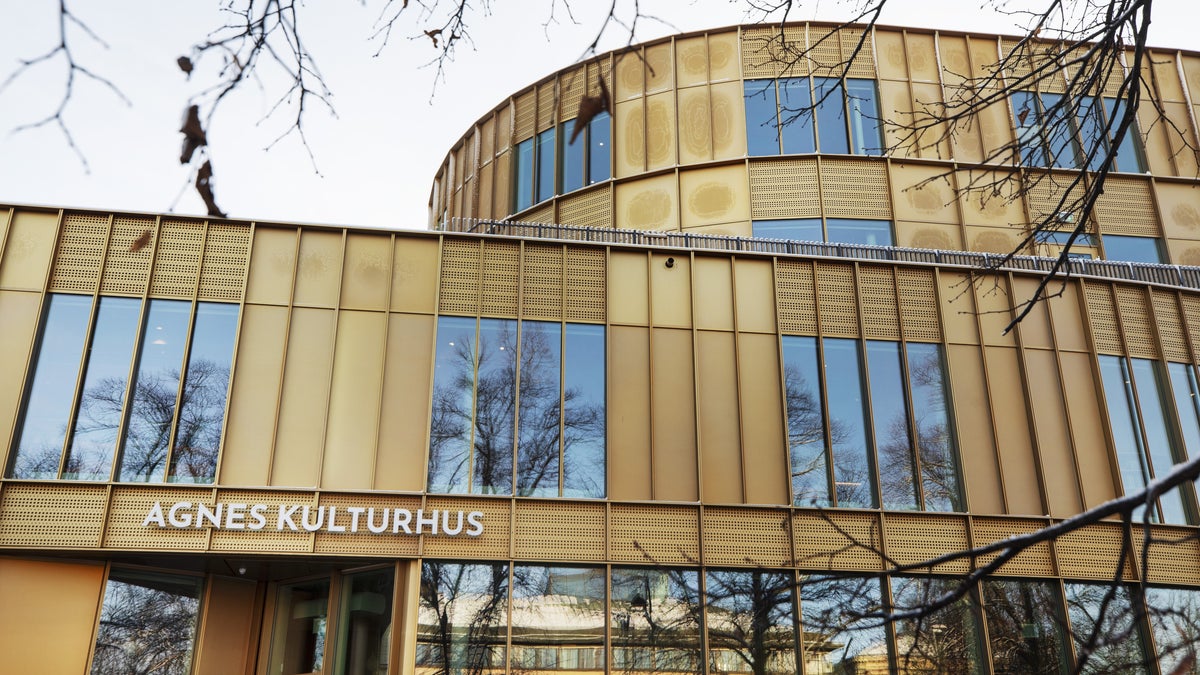 Varför tidningarna så nära restaurangen? – Gefle Dagblad