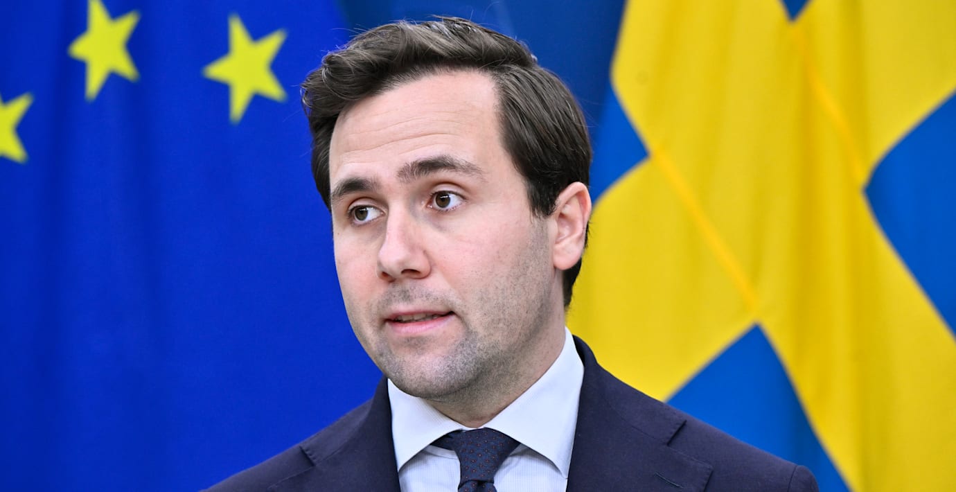 Sverige slopar bistånd till ”socialistiska” länder