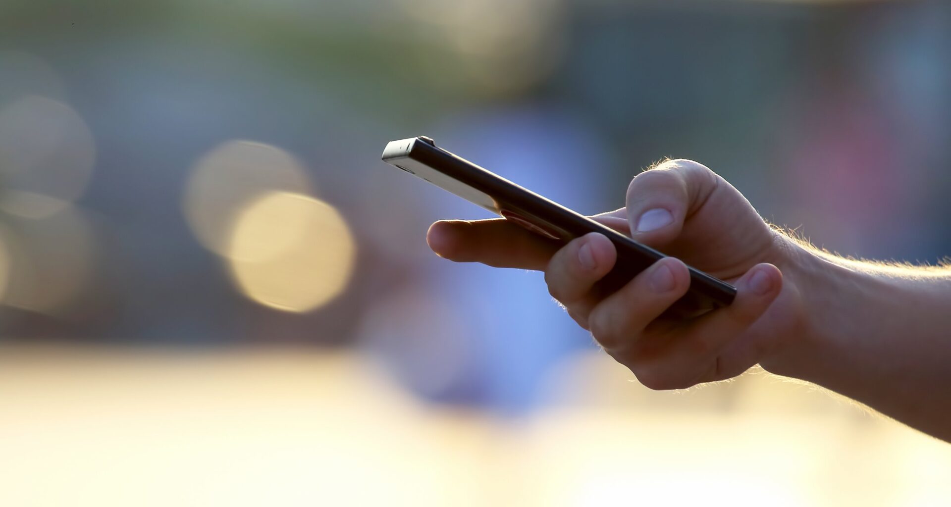 2G- och 3G-näten stängs ned – vissa mobiler kan inte ringa 112 — Höörs kommun