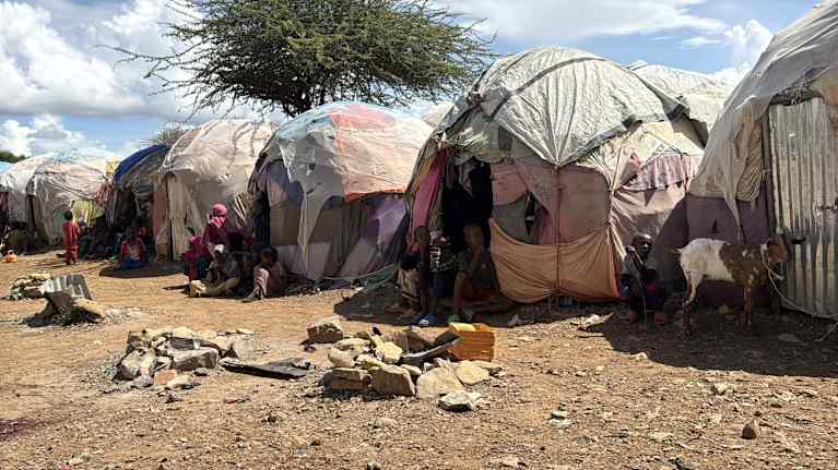 Tältläger för flyktingar i Afrika.