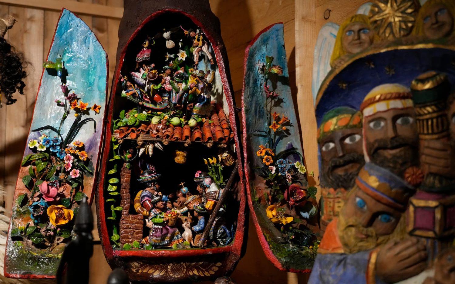 Julkrubba av en konstnär från Peru.