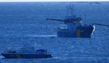 Kustbevakningen söker båtvrak vid Femöre