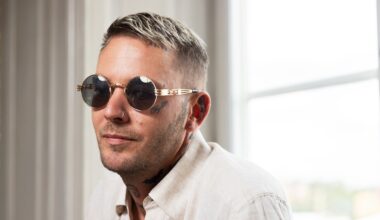 Därför gräver SVT i Joakim Lundells barndomstrauman