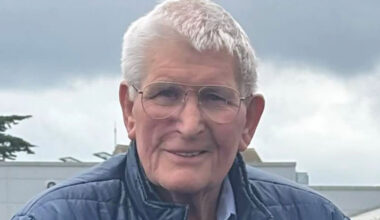 Pensionär spottade ut löv – får böter