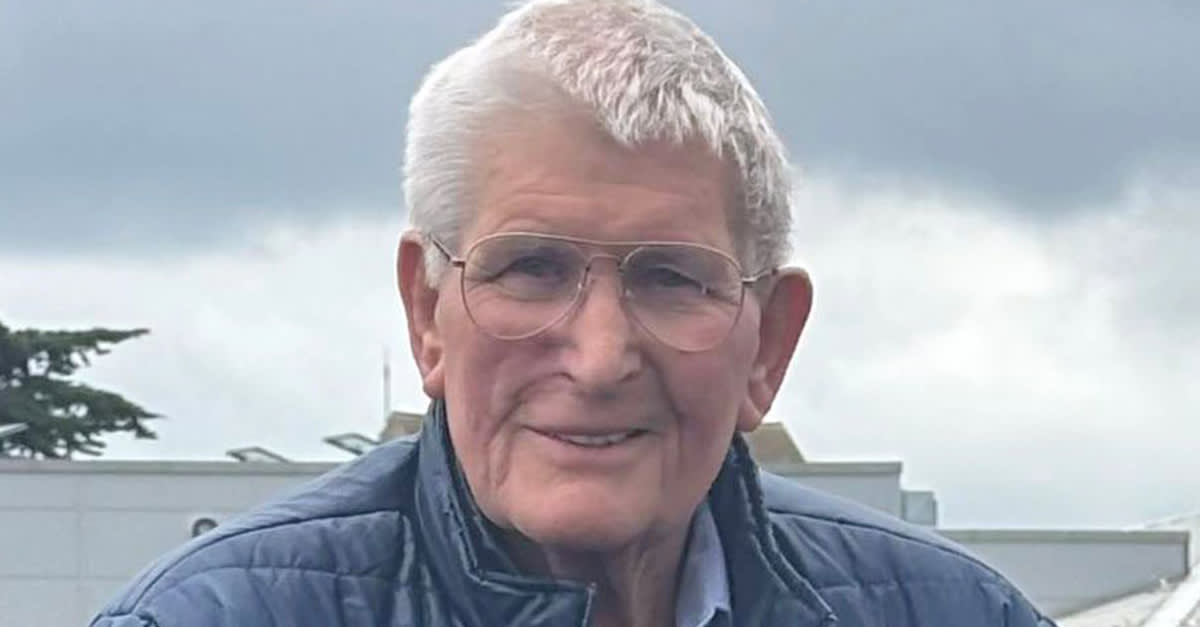 Pensionär spottade ut löv – får böter