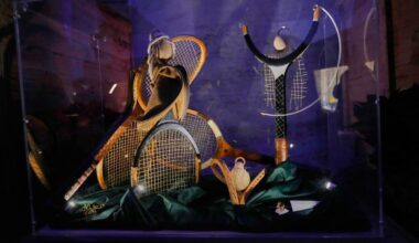 Påvens julkrubbor: Maria som tennisracket