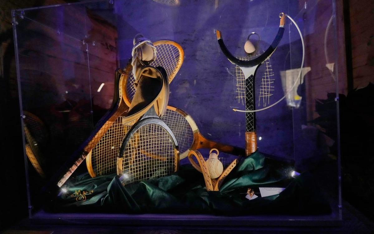 Påvens julkrubbor: Maria som tennisracket