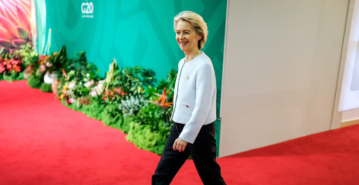 von der Leyen till motattack mot USA:s nya strategi