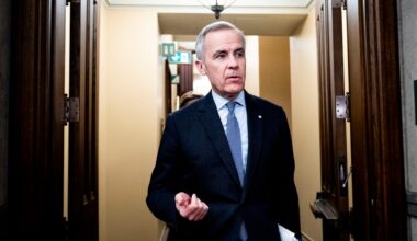 Kritik mot Carney när Kanada svänger om klimatet