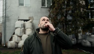 Frontstaden Cherson plågas av ryska drönare – hjälp från oväntat håll, stadskärnan bäddas in i svenska fisknät