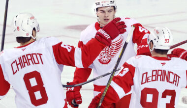 Detroit höll ut när svenskarna möttes i natt