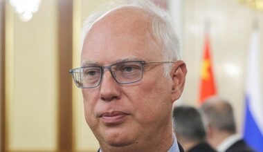 Motstridiga ryska signaler om fredssamtalen