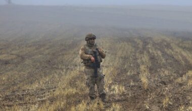 Svarta lådan hittad där libyske arméchefen kraschade