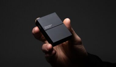 Svensk duo gör gamla högtalare smarta. ger stöd för Spotify Connect och AirPlay 2.