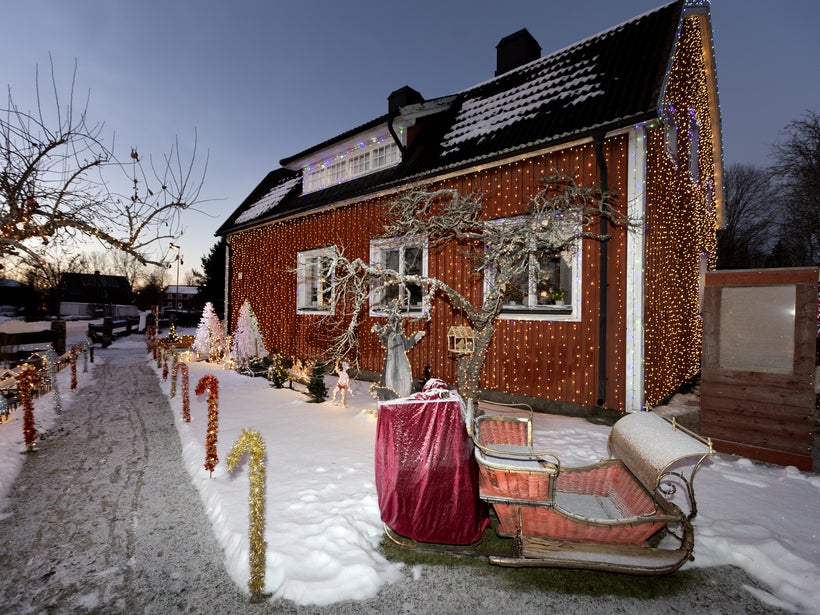 Släden är ny för i år. Familjen fick tag på en gammal som de fräschat upp.