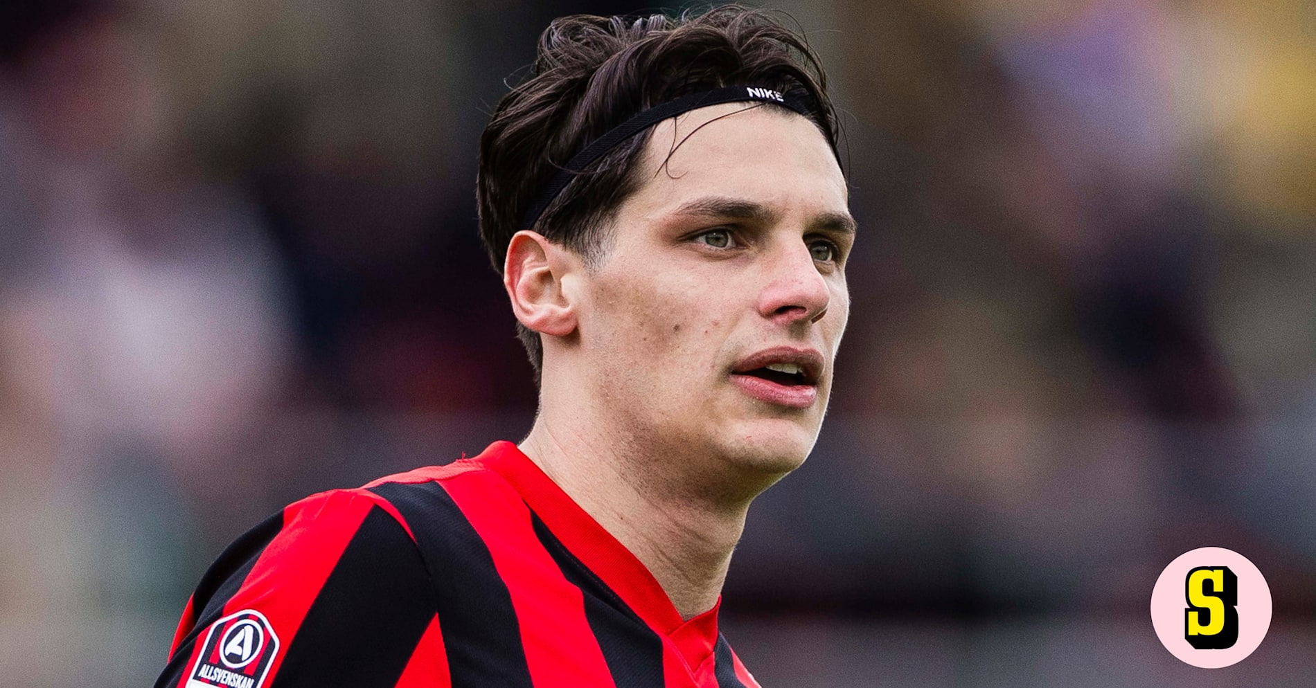 Kevin Ackermann jagas av Wisla Plock