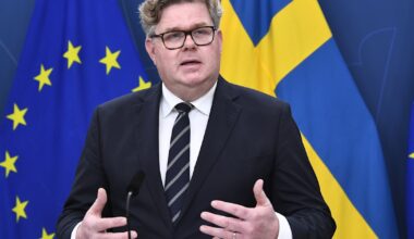 Vill kunna ta gängtoppars medborgarskap - SvD