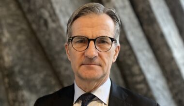 Riksbankschef Erik Thedéen: Att skapa europeiska betalsystem är viktigt på grund av den geopolitiska situationen 20 december 2025 - Ekots lördagsintervju