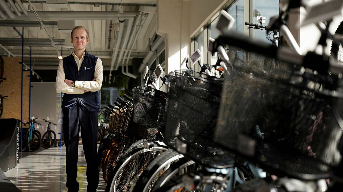 Ingen stress in i sportbolaget - DI