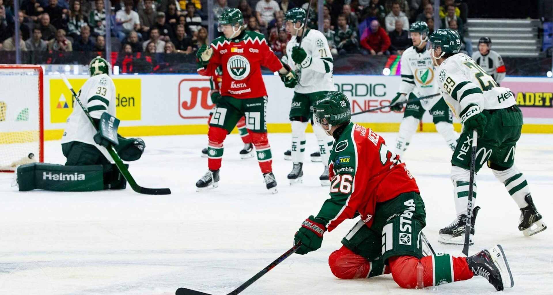 Festligt, fullsatt, Färjestad | Frölunda HC