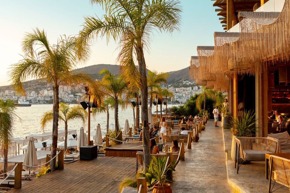 Ving först ut att lansera direktcharter till Vlora i Albanien till sommaren