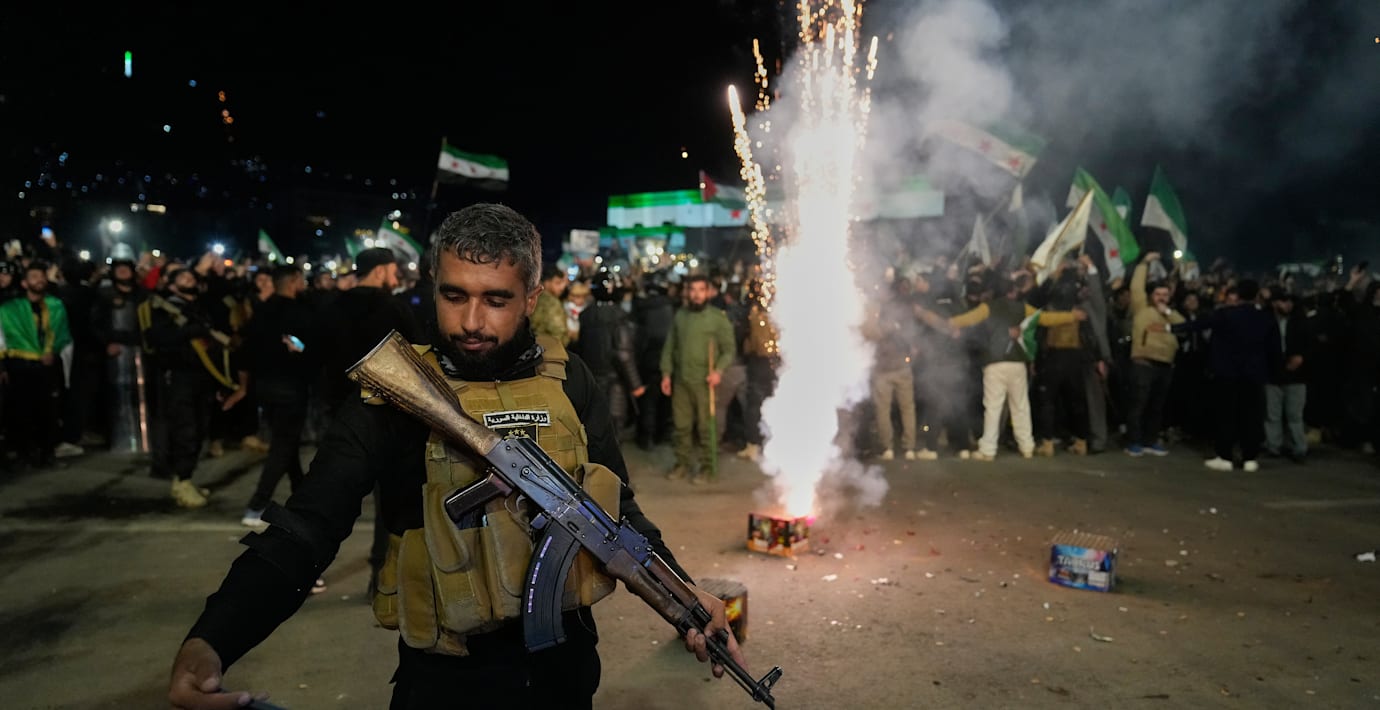 Generaler i exil planerar uppror i Syrien