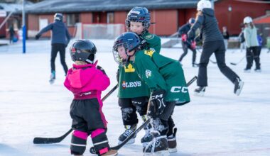 Fri skridskoåkning på Tjustvallen i Gamleby